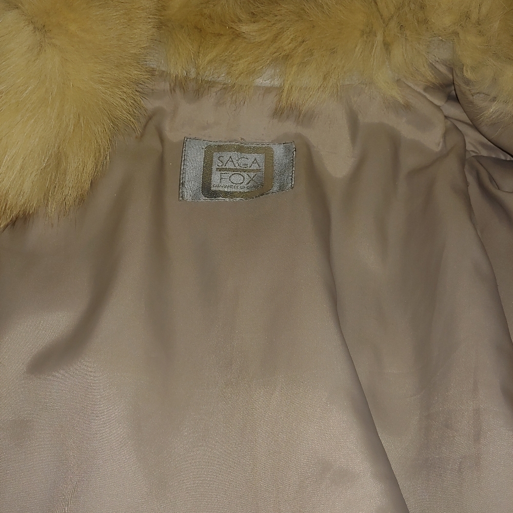 Fox fur - Picture 2 of 3